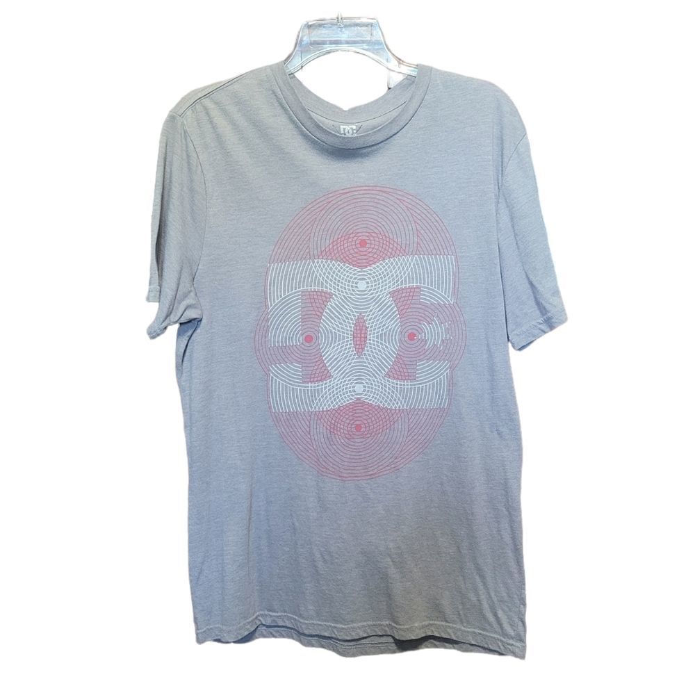 DC mens grey graphic tee